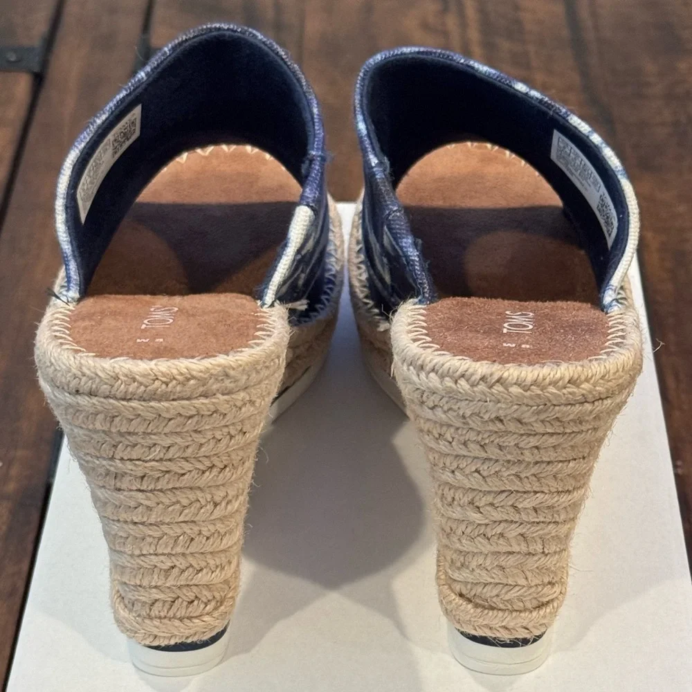 TOMS Monica Espadrille Wedge Sandal (NWOT)